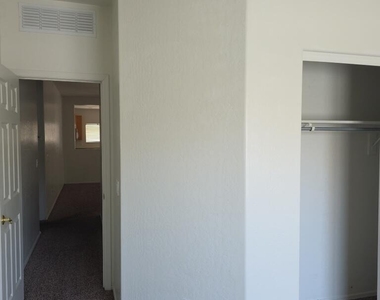 1064 S Jesse Place - Photo Thumbnail 15