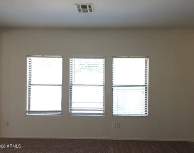 1064 S Jesse Place - Photo Thumbnail 7