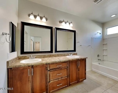 14789 W Alexandria Way - Photo Thumbnail 5