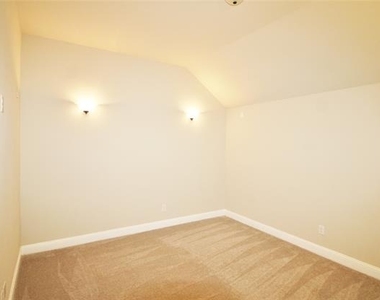 505 Clemson Lane - Photo Thumbnail 31