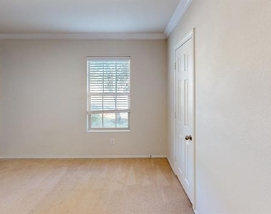 12616 Seagull Way - Photo Thumbnail 13