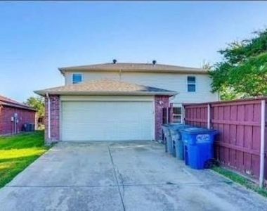 1508 Coral Reef Lane - Photo Thumbnail 10