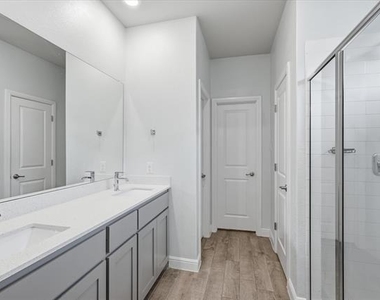 704 Wilmott Terrace - Photo Thumbnail 15