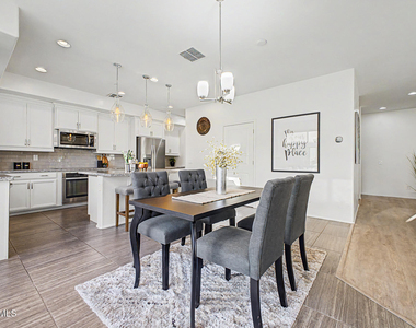 1250 N Abbey Lane - Photo Thumbnail 9