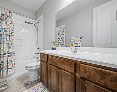 4260 E Jesse Street - Photo Thumbnail 11