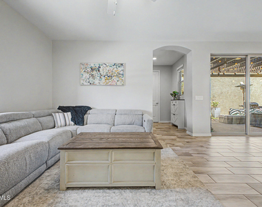 4260 E Jesse Street - Photo Thumbnail 3