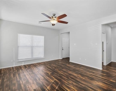 820 Rose Street - Photo Thumbnail 1