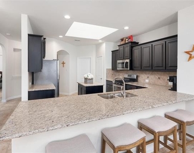 1309 Canary Lane - Photo Thumbnail 3
