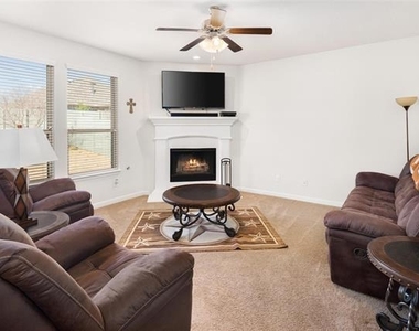 1309 Canary Lane - Photo Thumbnail 6