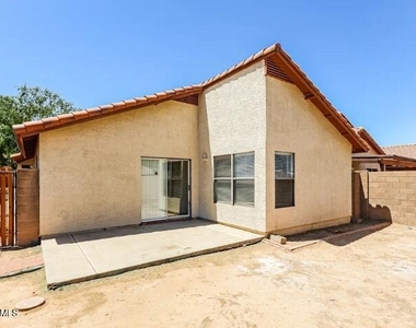 4545 N 67th Avenue - Photo Thumbnail 7
