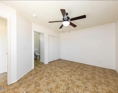 4545 N 67th Avenue - Photo Thumbnail 1
