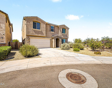 10950 W Beatrice Street - Photo Thumbnail 1