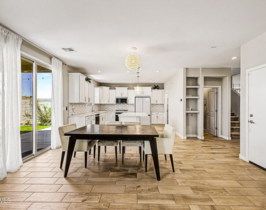 10950 W Beatrice Street - Photo Thumbnail 10