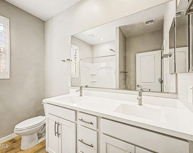 10950 W Beatrice Street - Photo Thumbnail 30
