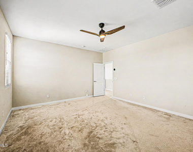 10950 W Beatrice Street - Photo Thumbnail 19