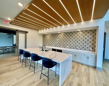 2700 Old Denton Road Unit#4421 - Photo Thumbnail 15
