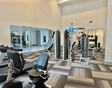 2700 Old Denton Road Unit#4421 - Photo Thumbnail 13