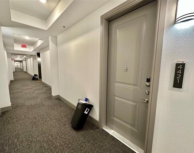 2700 Old Denton Road Unit#4421 - Photo Thumbnail 9