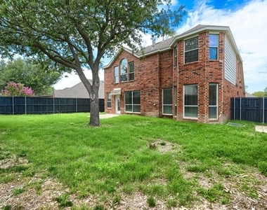 8217 Rayburn Lane - Photo Thumbnail 29