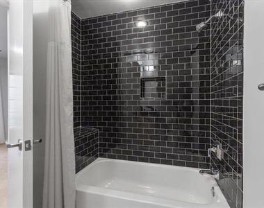 704 Arch Adams Lane - Photo Thumbnail 5