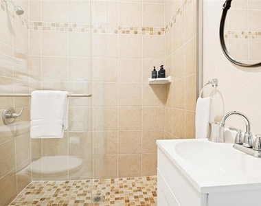 2723 Sharon Street - Photo Thumbnail 18