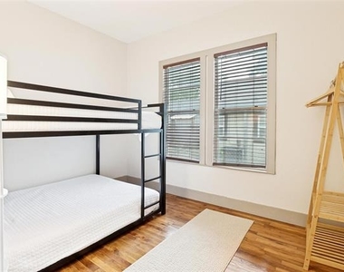 2723 Sharon Street - Photo Thumbnail 17