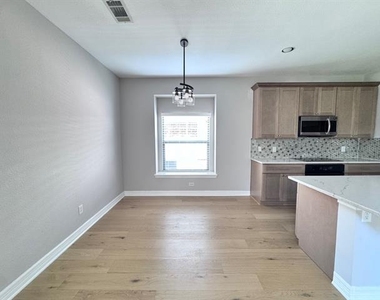 6504 Diamond Drive - Photo Thumbnail 10