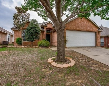 9213 Norfolk Lane - Photo Thumbnail 21