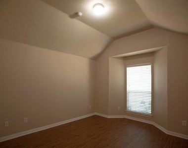 8000 Raintree Drive - Photo Thumbnail 14