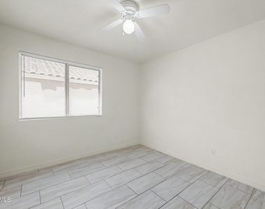 8563 W Mission Lane - Photo Thumbnail 19