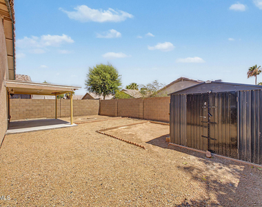 8563 W Mission Lane - Photo Thumbnail 28