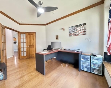 7430 Hidden Cove Lane - Photo Thumbnail 12