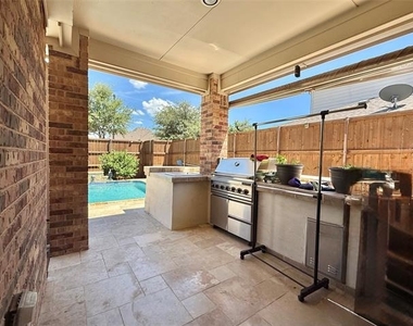 7430 Hidden Cove Lane - Photo Thumbnail 35