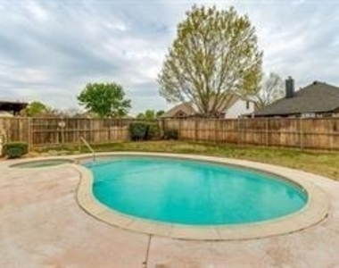 1703 Nightingale Lane - Photo Thumbnail 1