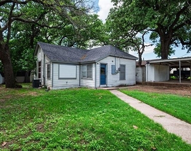 107 Windsor Court - Photo Thumbnail 2