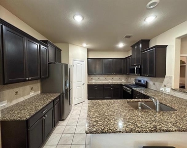 10320 Big Sandy Court - Photo Thumbnail 5