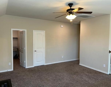 10320 Big Sandy Court - Photo Thumbnail 25