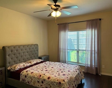 10320 Big Sandy Court - Photo Thumbnail 14