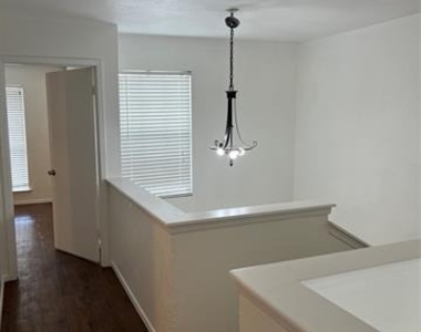 12828 Woodbend Court - Photo Thumbnail 24