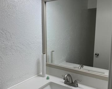 12828 Woodbend Court - Photo Thumbnail 8