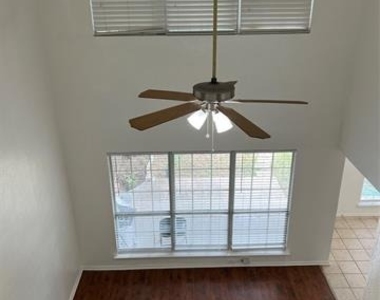 12828 Woodbend Court - Photo Thumbnail 21