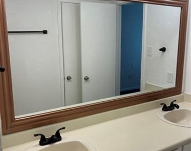 12828 Woodbend Court - Photo Thumbnail 29