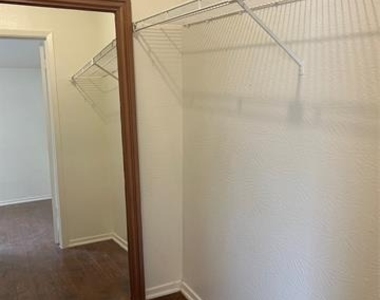 12828 Woodbend Court - Photo Thumbnail 20