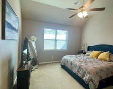 3803 Cascade Sky Drive - Photo Thumbnail 27