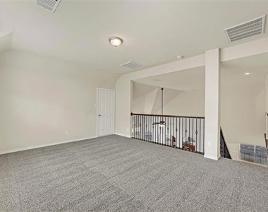 10438 Coach House Lane - Photo Thumbnail 28