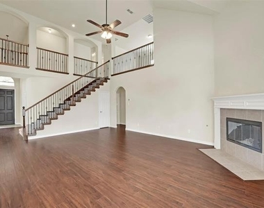 10438 Coach House Lane - Photo Thumbnail 13