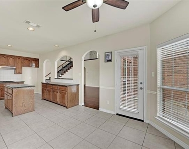 10438 Coach House Lane - Photo Thumbnail 19