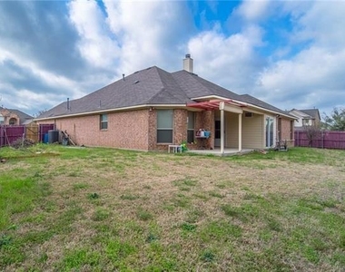 3003 Belmont Court - Photo Thumbnail 25
