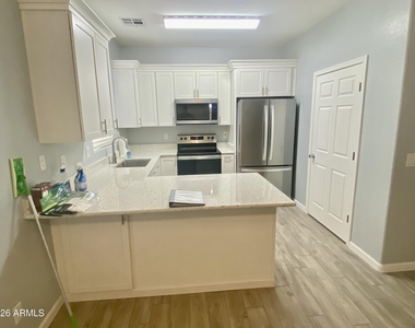 2300 E Magma Road - Photo Thumbnail 2
