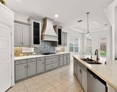 13429 Tabasco Cat Drive - Photo Thumbnail 11